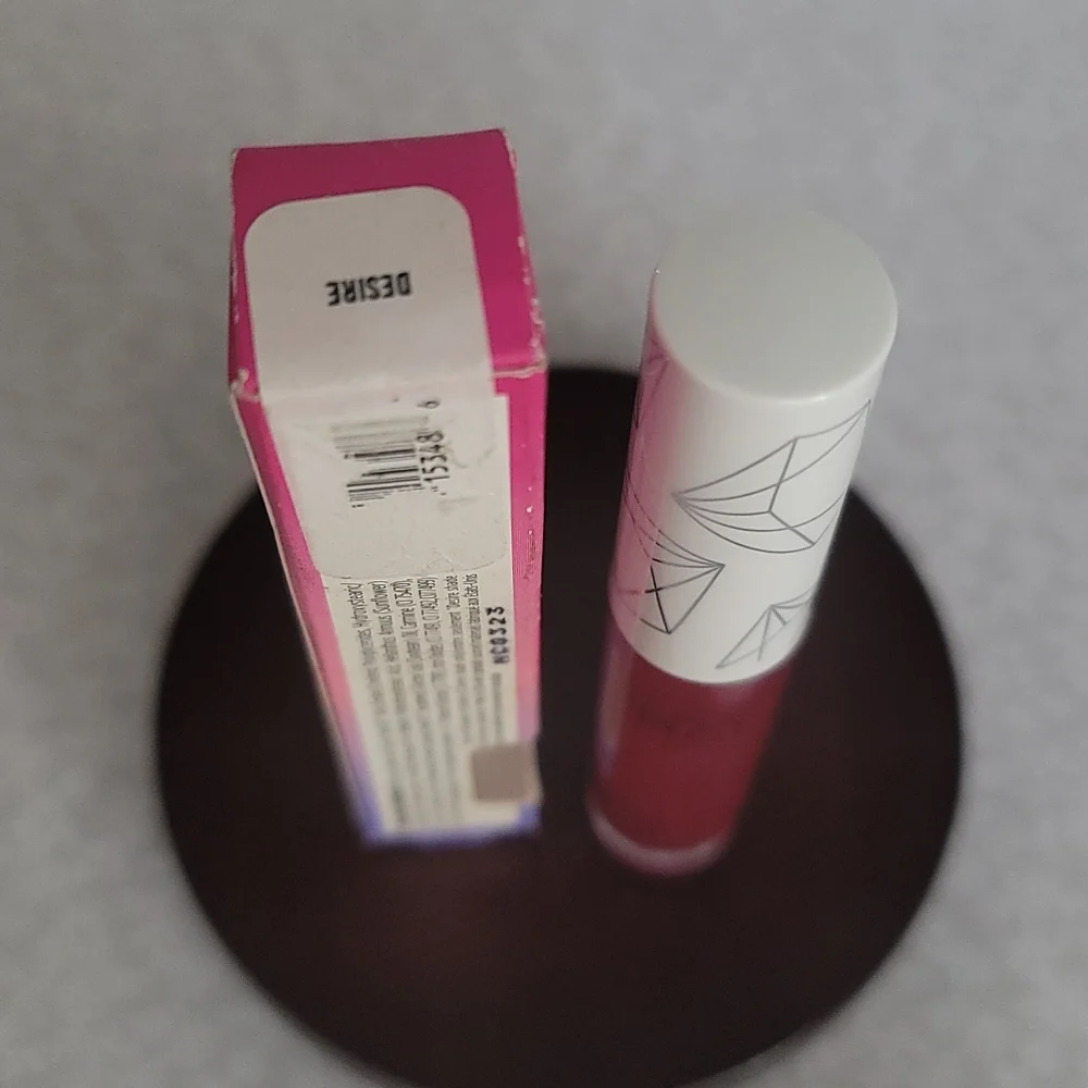 C'est Moi Reflect Lip Gloss - Desire